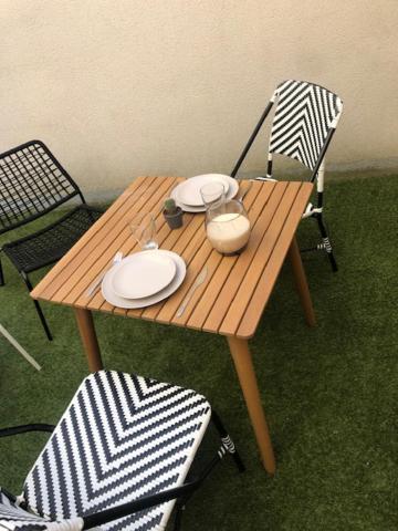 Apartmán Un Coin De Verdure Dans Le Centre De St Etienne Saint-Etienne  Exteriér fotografie