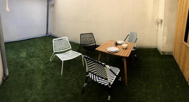 Apartmán Un Coin De Verdure Dans Le Centre De St Etienne Saint-Etienne  Exteriér fotografie